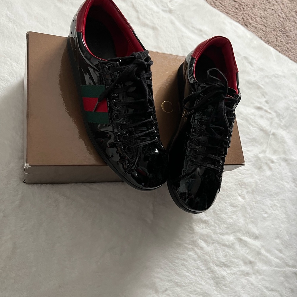 Men Gucci shoes